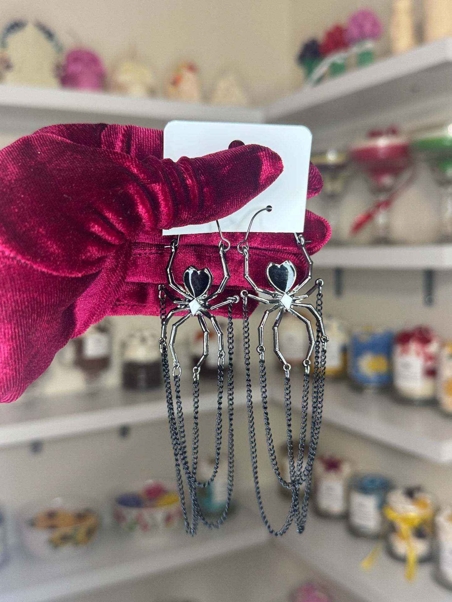 Spider hoop earrings