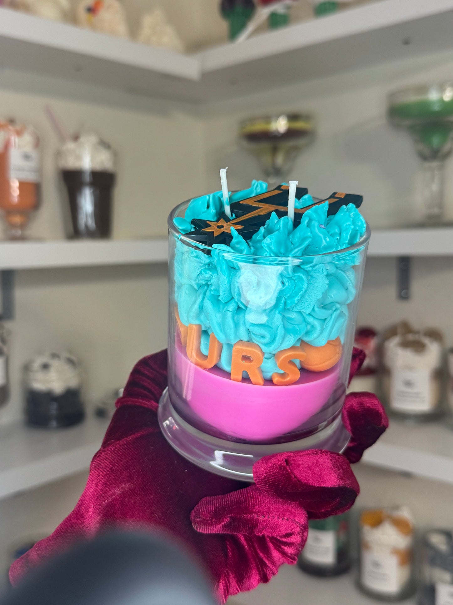 Spurs candle