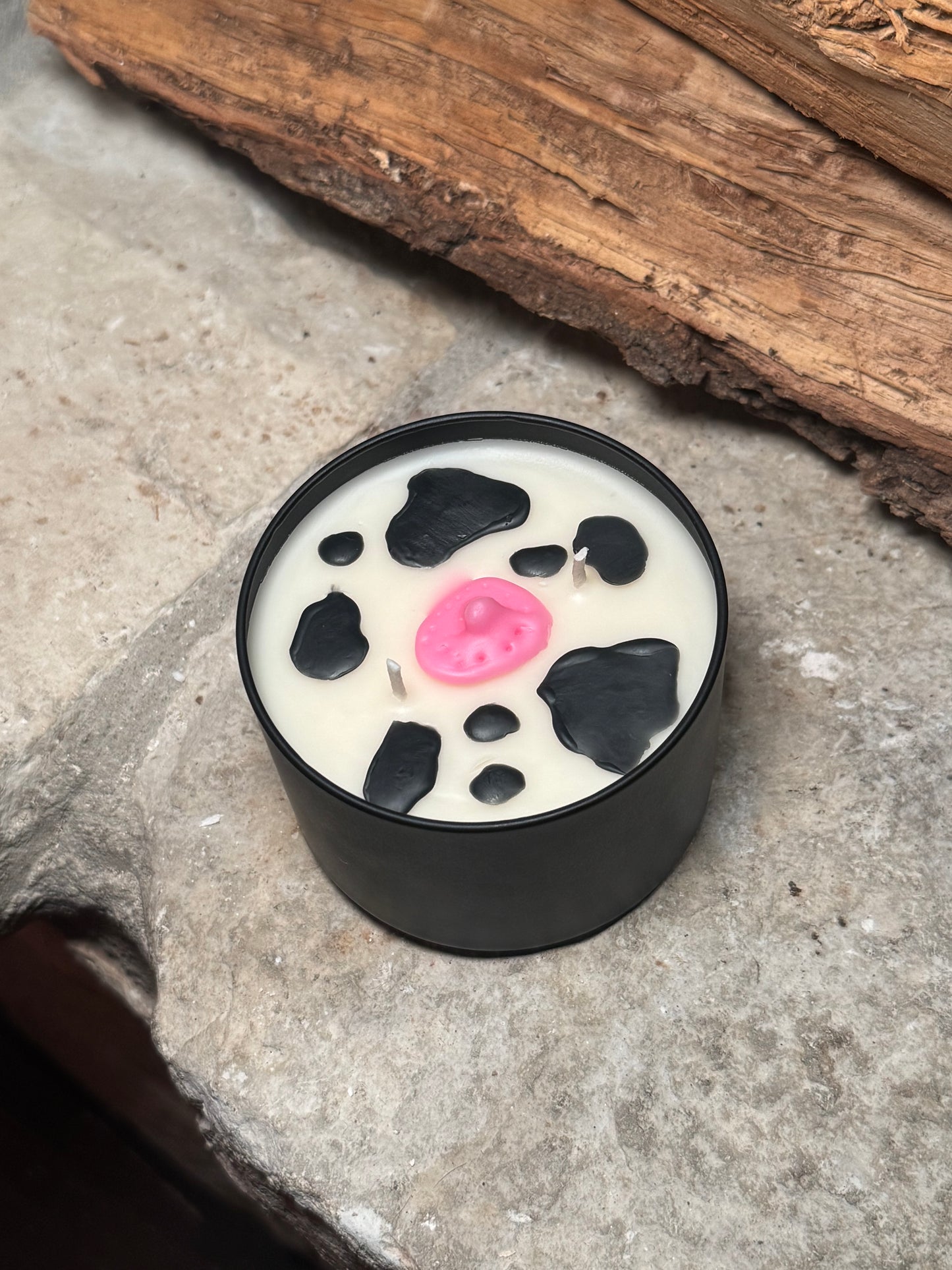 Cow print candle