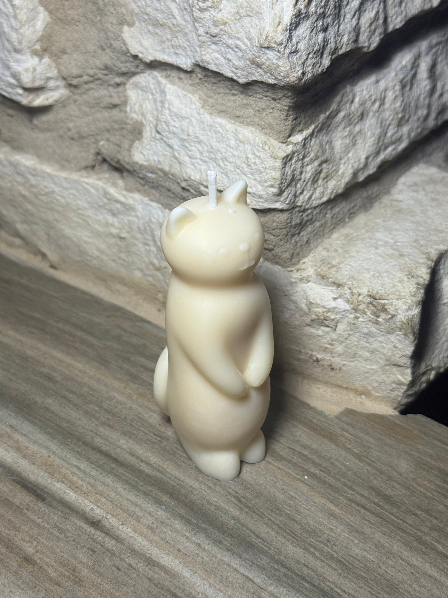 Mini cat pillar candle