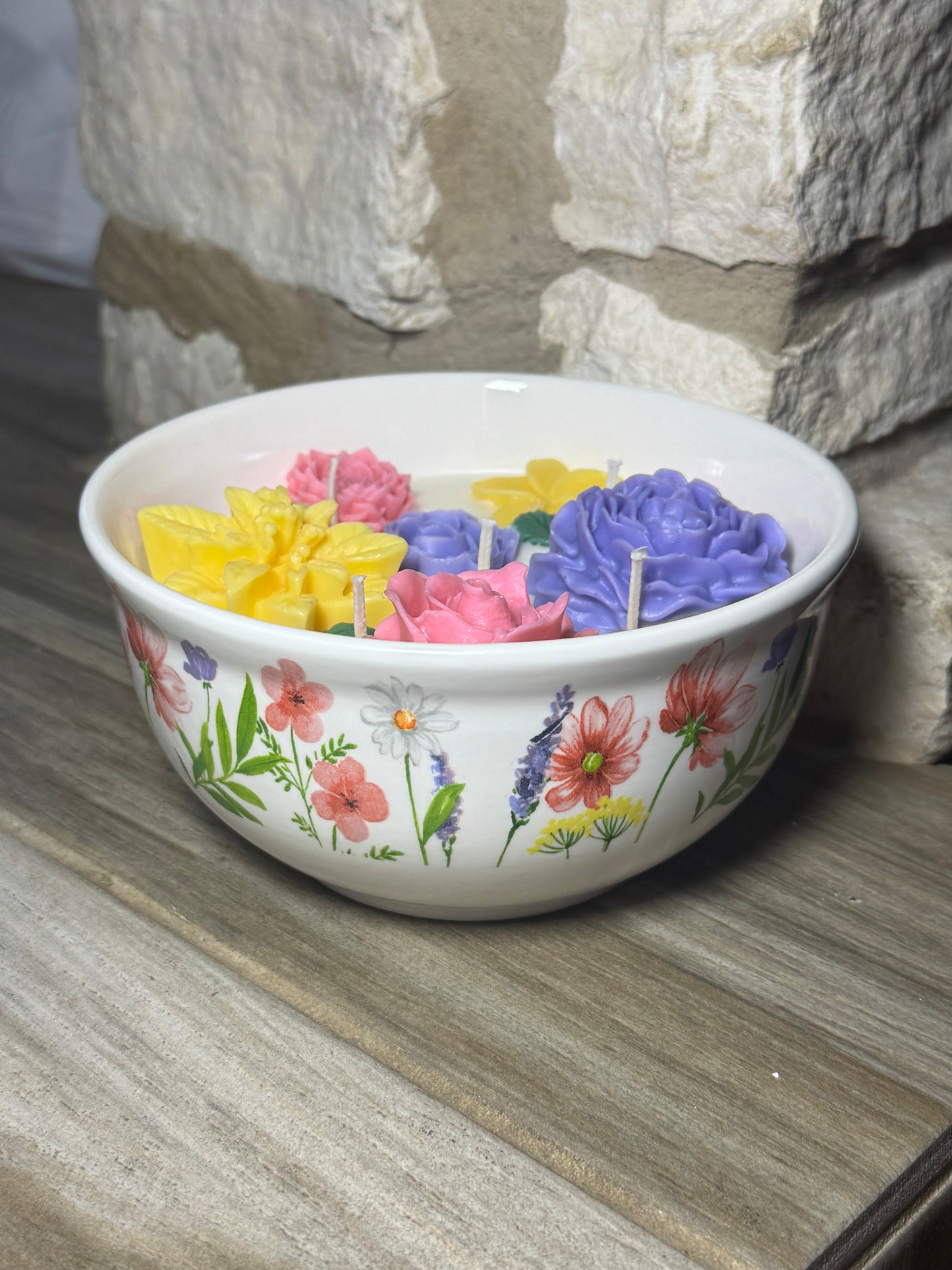 Spring floral bowl candle
