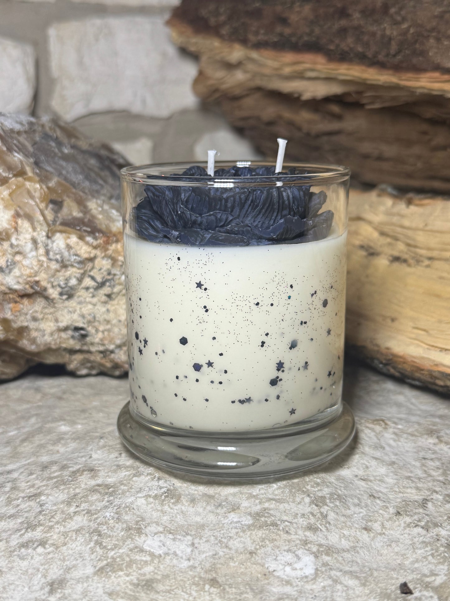 Black rose candle