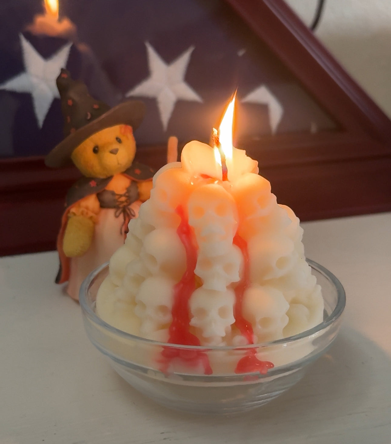 Pile of skulls candle
