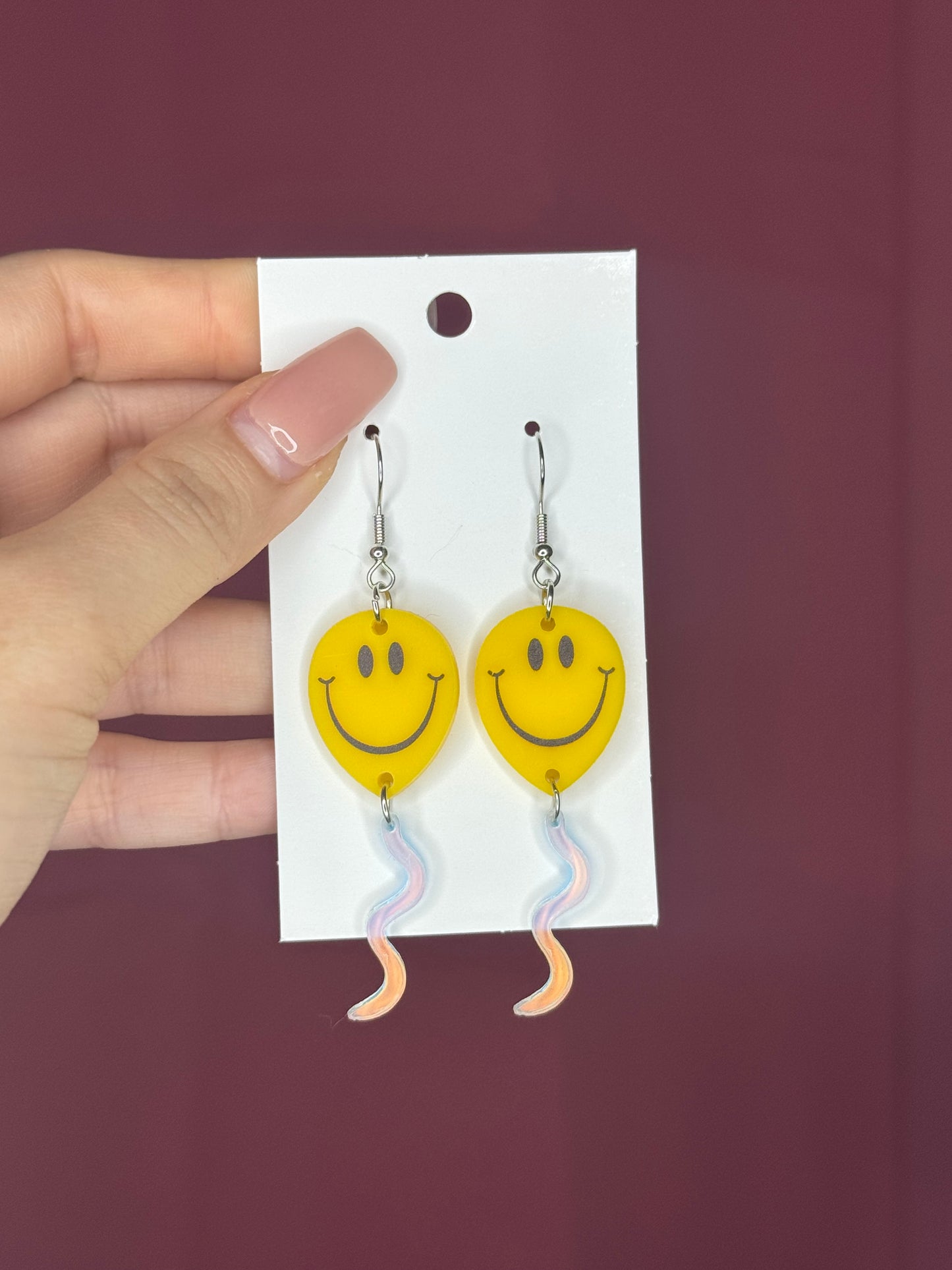 Smiley balloon earrings
