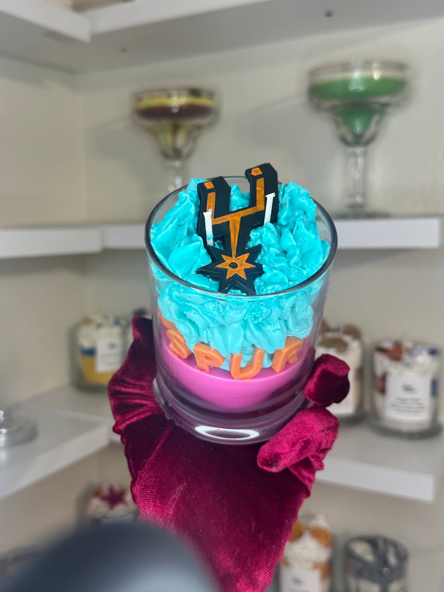 Spurs candle