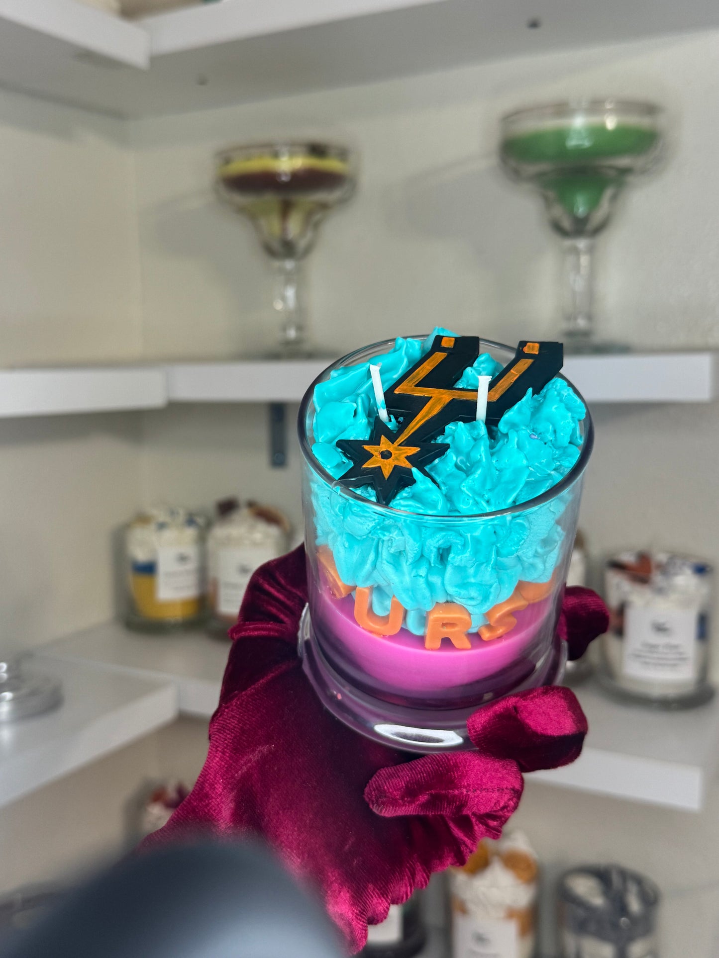 Spurs candle