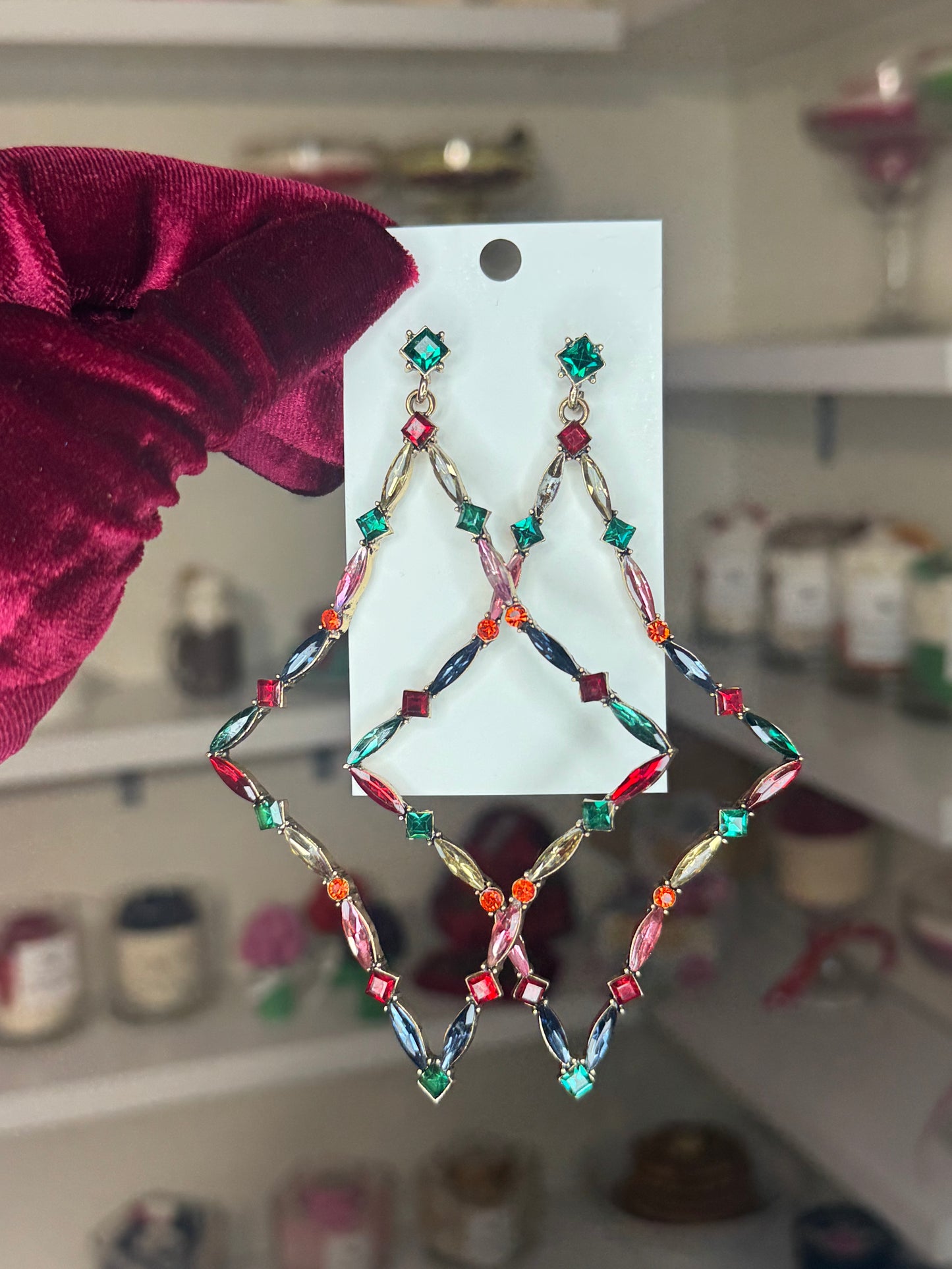 Large rhinestones earrings