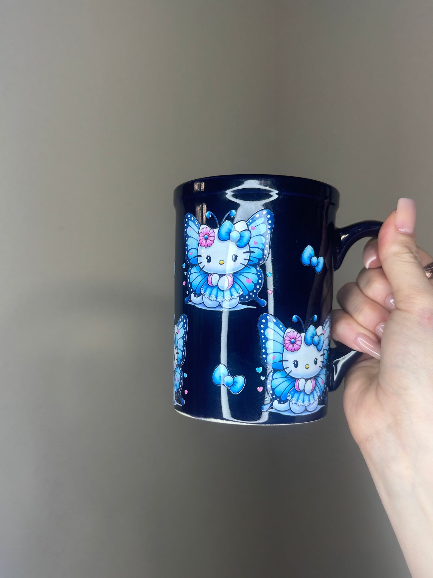 HK butterfly mug